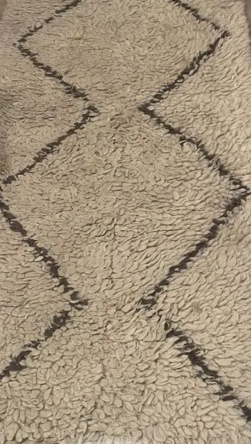 Avant : Tapis — encrassement décollé