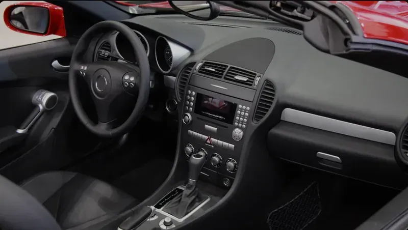 Nettoyage de l'habitacle d'une voiture